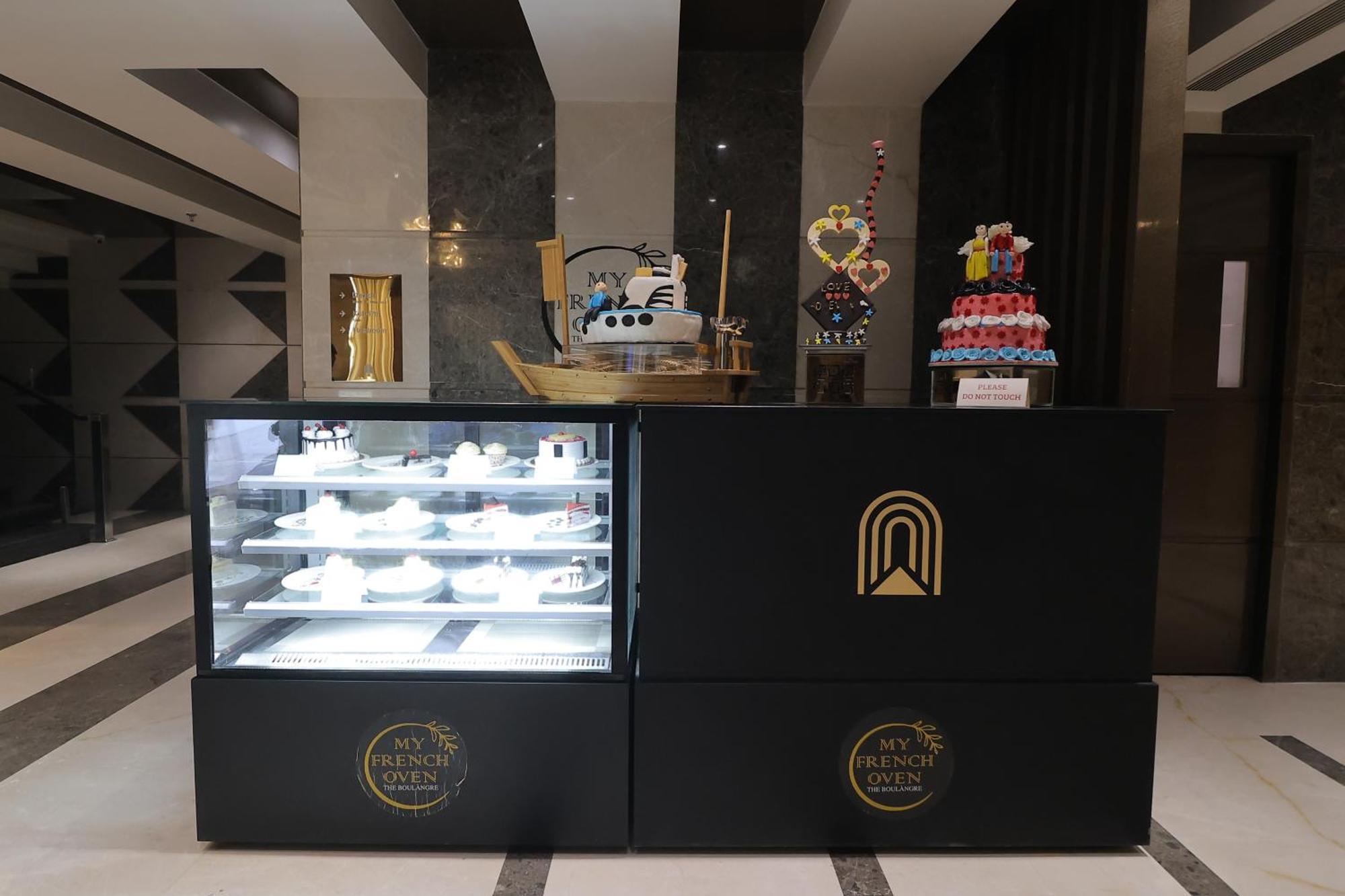 The Grand Arc Hotel & Convention Centre Shahjahanpur Kültér fotó